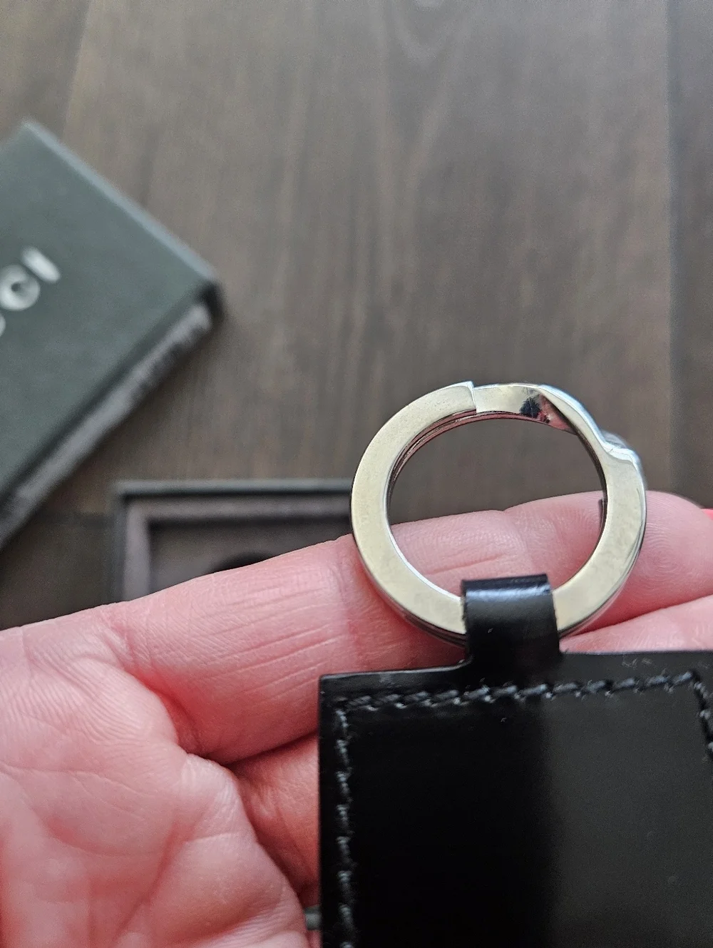 Gucci elegant keyring
